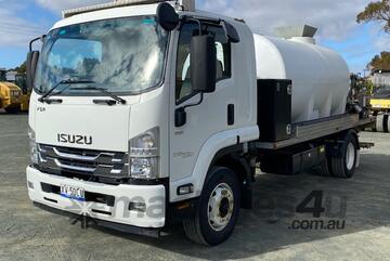 2019 Isuzu FSR140/260 7,000L Water Truck