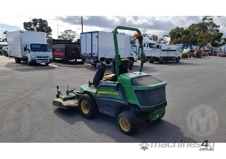 caption John Deere 1570
