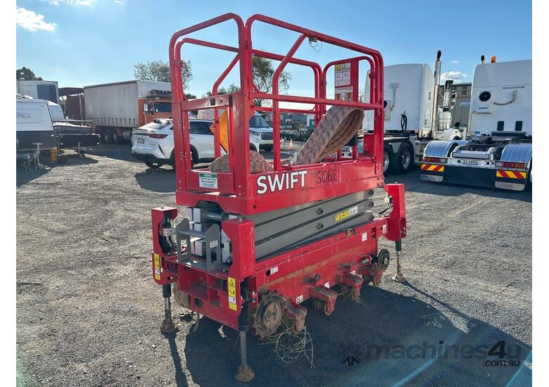 caption 2022 Swift TS06E Scissor Lift (Electric)