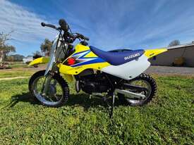Suzuki JR80 Bike - picture0' - Click to enlarge