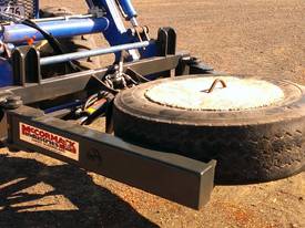 TYRE HANDLER - picture0' - Click to enlarge