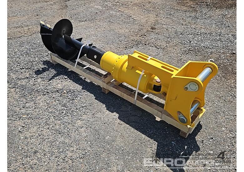 Unused Captok Auger To Suit CAT305 Excavator c/w Bracket Reducer 