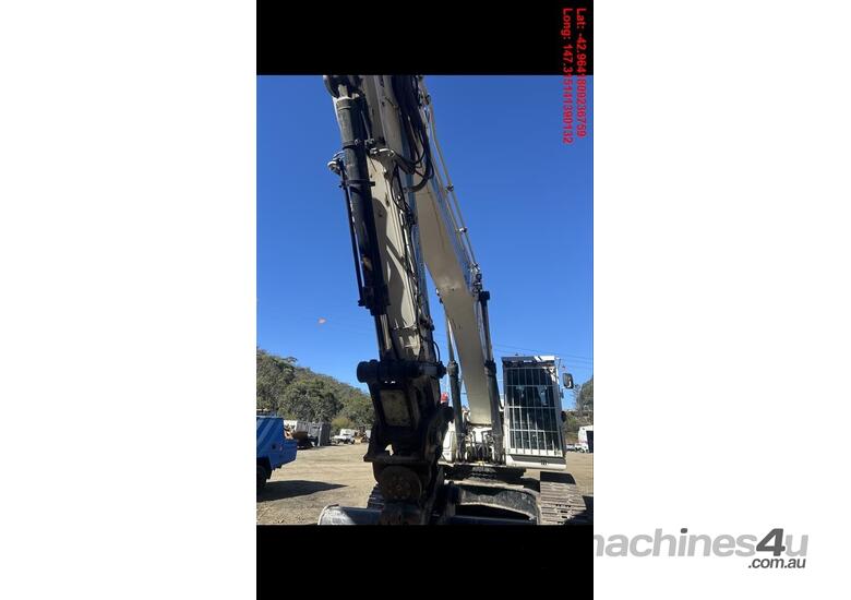 2022 Hyundai Excavator 35.0T Hyundai - Tilt Hitch