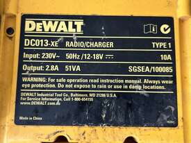 DeWalt DC013-XE Radio/Charger - picture0' - Click to enlarge