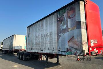 2015 Maxitrans ST3 44ft Tri Axle Curtainside B Trailer