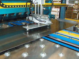 Fasfold Pressbrake and folder automation - picture2' - Click to enlarge