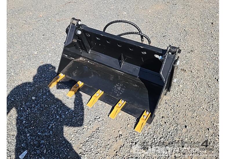 Unused 2025 AGT M-4IN1BCT 