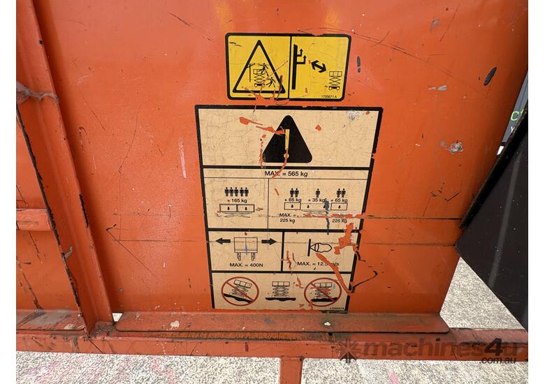 2015 JLG 4394RT Diesel Scissor Lift