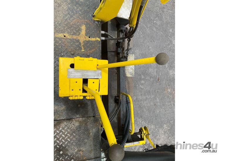 Blaw Knox PF22 Asphalt Paver