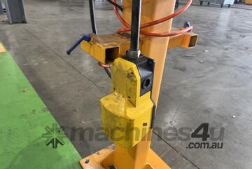 Unknown Pedestal Belt Sander