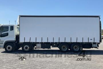 2017 Mitsubishi FS500 Curtain Sider