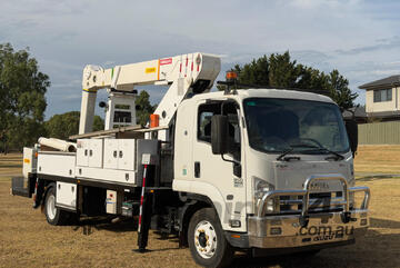 Isuzu EWP-Cherry picker