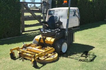 Walker Zero Turn Commercial Mower