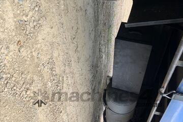 2005 Mitsubishi Fuso Canter 7/800 Curtainsider