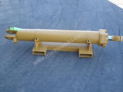 Cat 631/633/637D/E/G Steering Cylinder Group