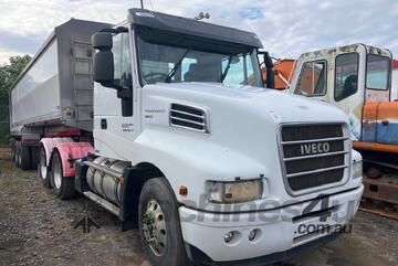 2017 Iveco Powerstar 6800 Prime Mover