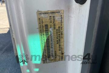 Isuzu 2012   NPR Tipper