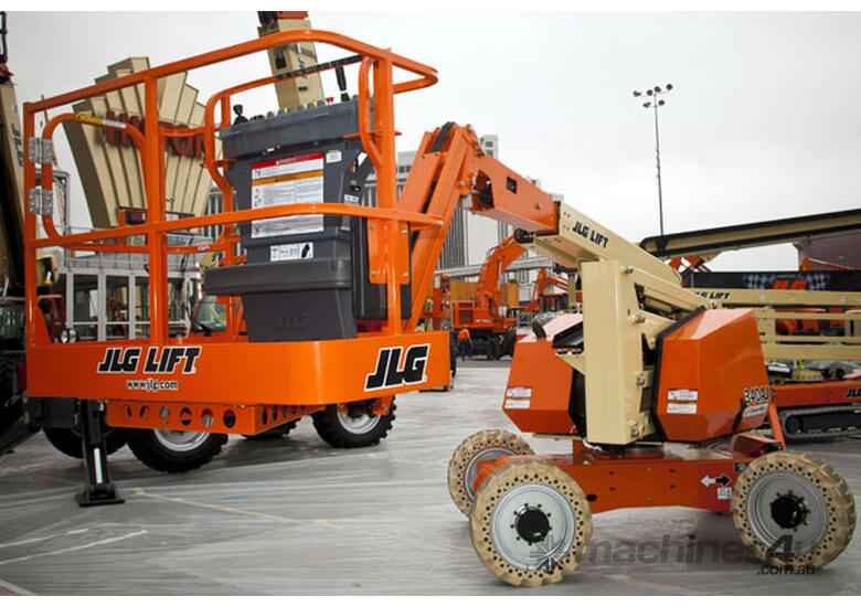 jlg boom lift specifications