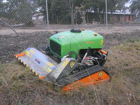 MDB Mini Green Climber Remote controlled Mower - picture2' - Click to enlarge