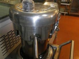 Brand New Linkrich Industrial Juicer - picture0' - Click to enlarge