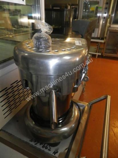 caption Brand New Linkrich Industrial Juicer