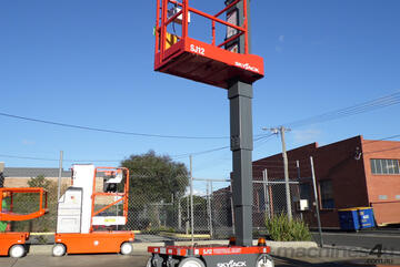 Skyjack SJ12 SJ16 Self-Propelled Vertical Mast