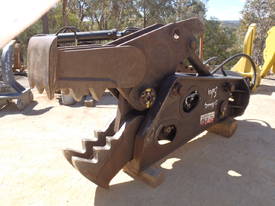 LaBounty Pulveriser Crusher - picture0' - Click to enlarge