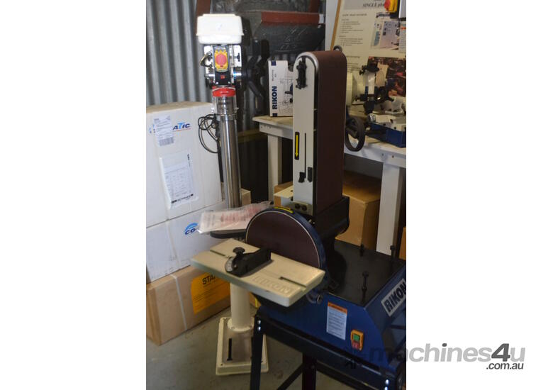 caption Rikon 150 mm x 1220 mm Belt & Disc Sander - Vertical & Horizontal Application