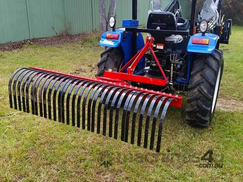 WHM 6' Stick Rake – Efficient Yard and Landscape Cleanup