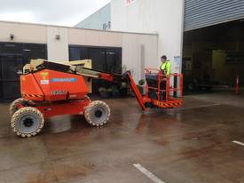 JLG 340AJ For Hire - picture2' - Click to enlarge