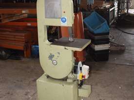 STEELFAST 3 phase Metal cutting bandsaw - picture0' - Click to enlarge