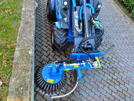 MultiOne Weed Brush - picture0' - Click to enlarge
