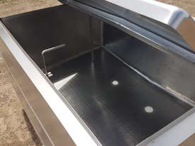 STAINLESS STEEL TANK, MILK VAT 660 LT - picture2' - Click to enlarge
