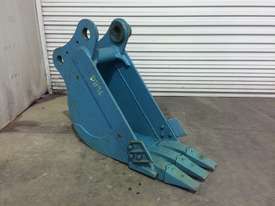 UNUSED 300MM TRENCHING BUCKET TO SUIT 8-11T EXCAVATOR D896 - picture0' - Click to enlarge