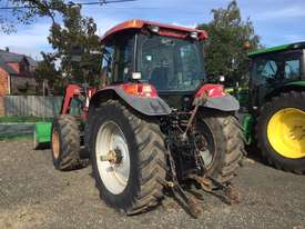Case MXM130 Tractor - picture0' - Click to enlarge