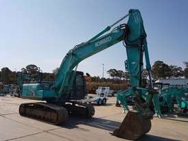 Kobelco SK200 Tracked-Excav Excavator - picture1' - Click to enlarge