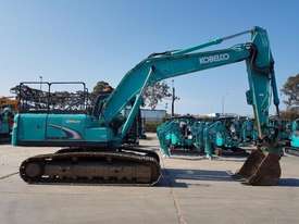 Kobelco SK200 Tracked-Excav Excavator - picture2' - Click to enlarge