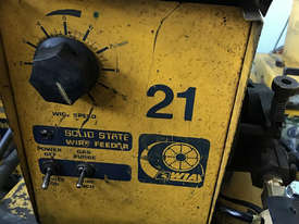 WIA Weldmatic Utility 240 Amp MIG Welder W19 Wire Feeder - picture1' - Click to enlarge