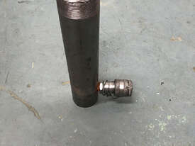 10 Ton Hydraulic Ram Power Team Porta Power Cylinder - picture1' - Click to enlarge