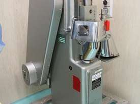Single Punch Tablet Press - picture0' - Click to enlarge