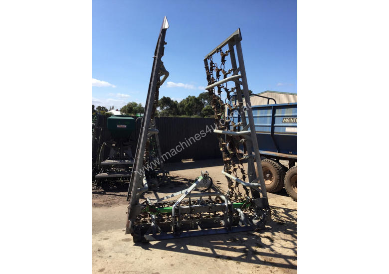 caption Zocon GRASSLAND 8M Harrows Tillage Equip