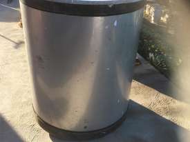STAINLESS STEEL TANK - picture0' - Click to enlarge