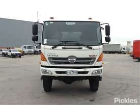 2013 Hino GT 1322 - picture1' - Click to enlarge