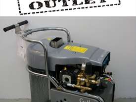 Hot Water High Pressure Cleaner Stella100 - picture2' - Click to enlarge