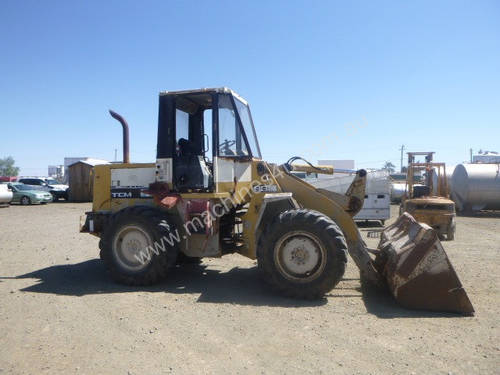 TCM 830 Loader/Tool Carrier Loader