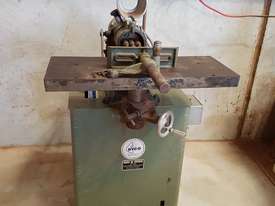 Borer Doweler   Single Phase  Manual Operation - picture0' - Click to enlarge