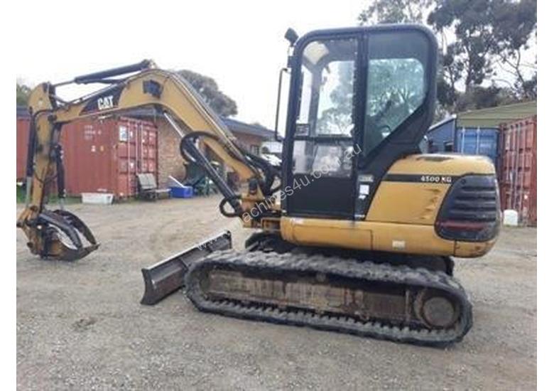 Used 2002 Caterpillar 304 5 Mini Excavators in , Listed on Machines4u