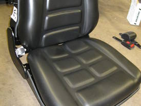 Forklift seats to suit all models - picture2' - Click to enlarge