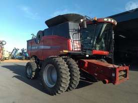 Case IH 8010 & 39ft Macdon Front - picture0' - Click to enlarge