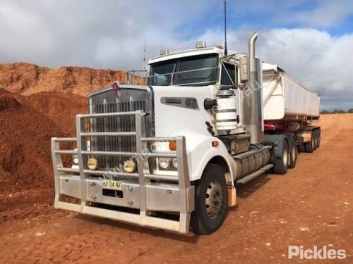 2013 Kenworth T909